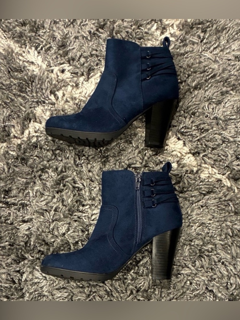 NWOT RIALTO Blue Ankle Boots Size 7.5
